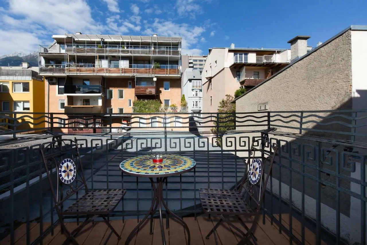 Innsbruck Center Apartments Tirol 0*,