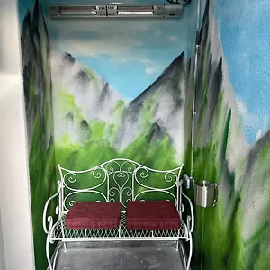 Aussergewoehnliche Kellerloft Apartment