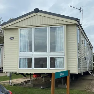 https://coastal-caravan-holidays-puffin-14.yorkshirehotels.net