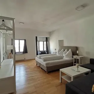 Little Center Golden Roof Apartment