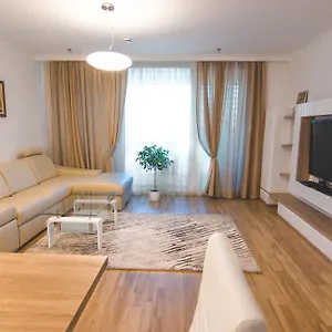 https://apartments-sky-tower-hauptbahnhof.vienna-besthotels.com